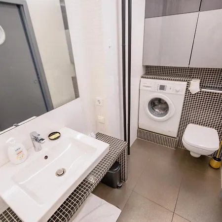 Spacious Flat In The Old Town.