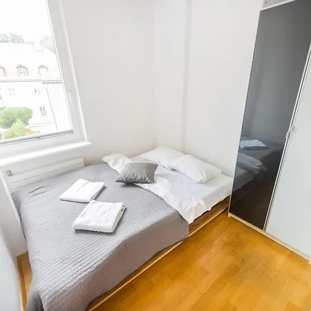 Spacious Flat In The Old Town. Appartement